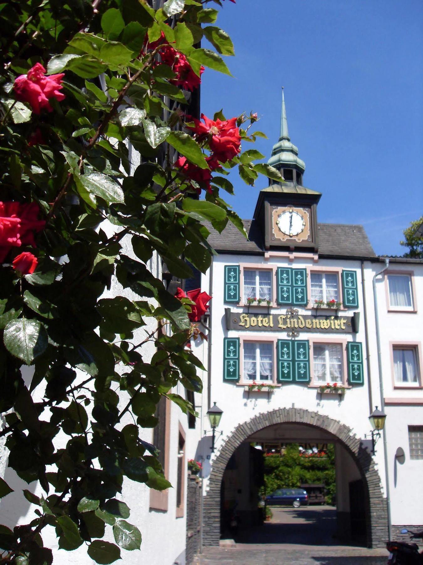 Hotel Lindenwirt Rüdesheim am Rhein Esterno foto