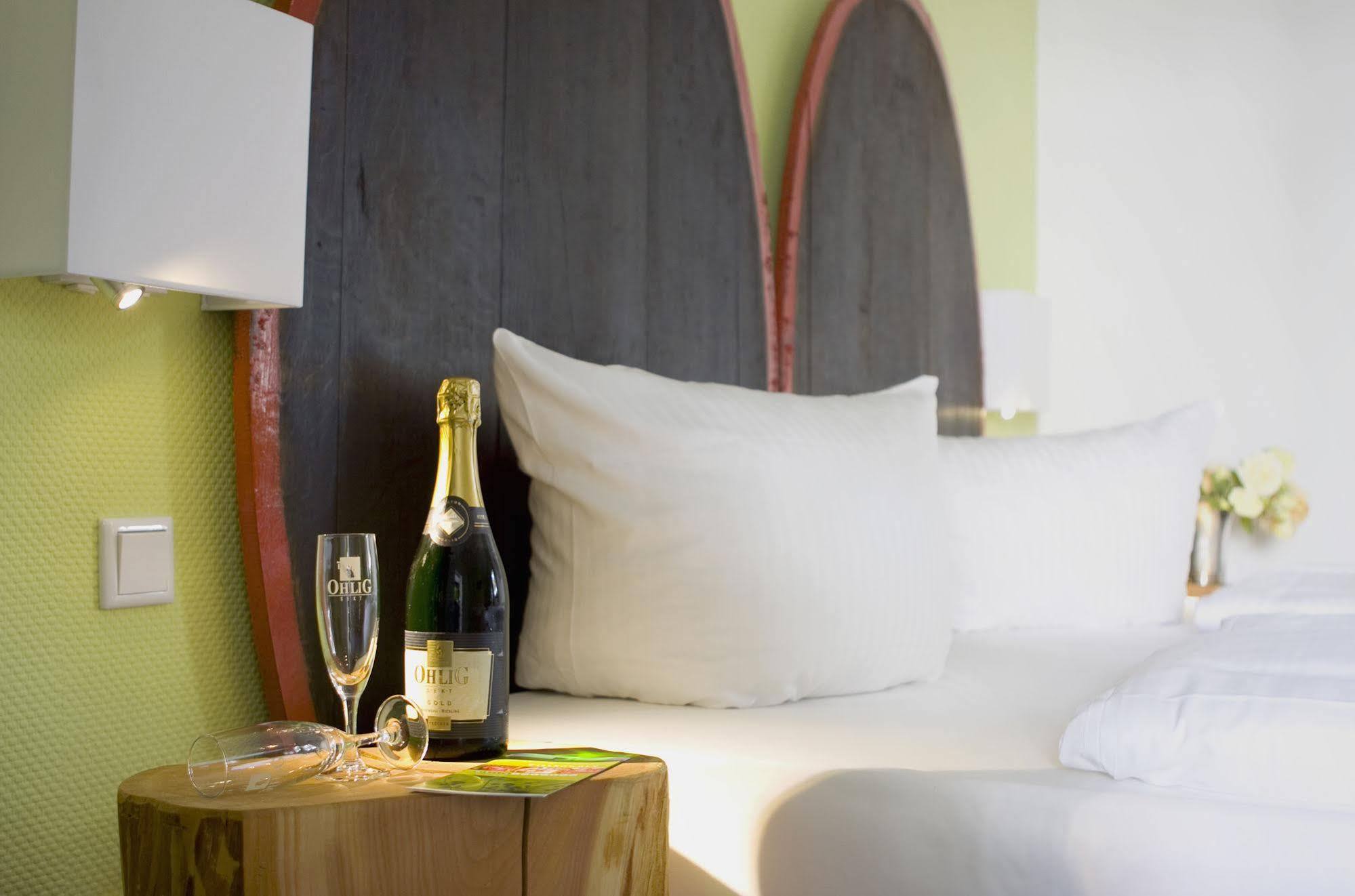 Hotel Lindenwirt Rüdesheim am Rhein Esterno foto