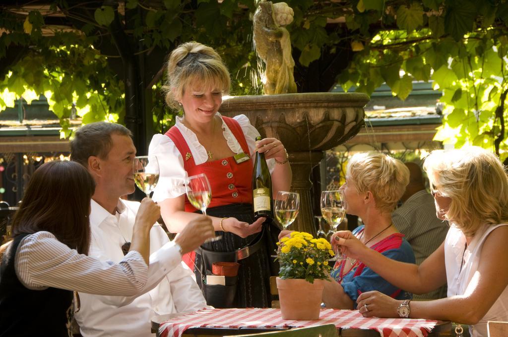 Hotel Lindenwirt Rüdesheim am Rhein Esterno foto